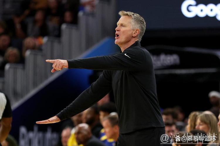 科尔:防守表现不佳导致失利,本有机会赢下比赛 科尔:防守表现不佳导致失利,本有机会赢下比赛